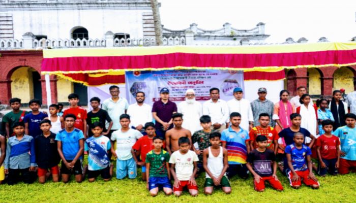 শেরপুরে মাস ব্যাপী সাঁতার প্রশিক্ষণ এর সমাপনী 