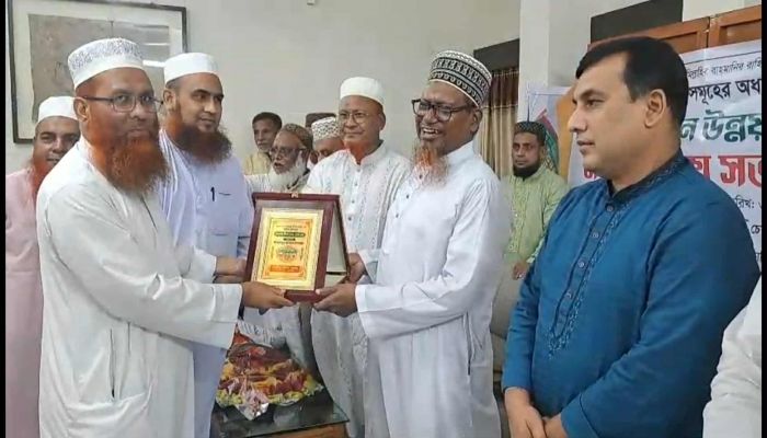 জামালপুরে মাদ্রাসা শিক্ষার মান উন্নয়নে মতবিনিময় সভা অনুষ্ঠিত 